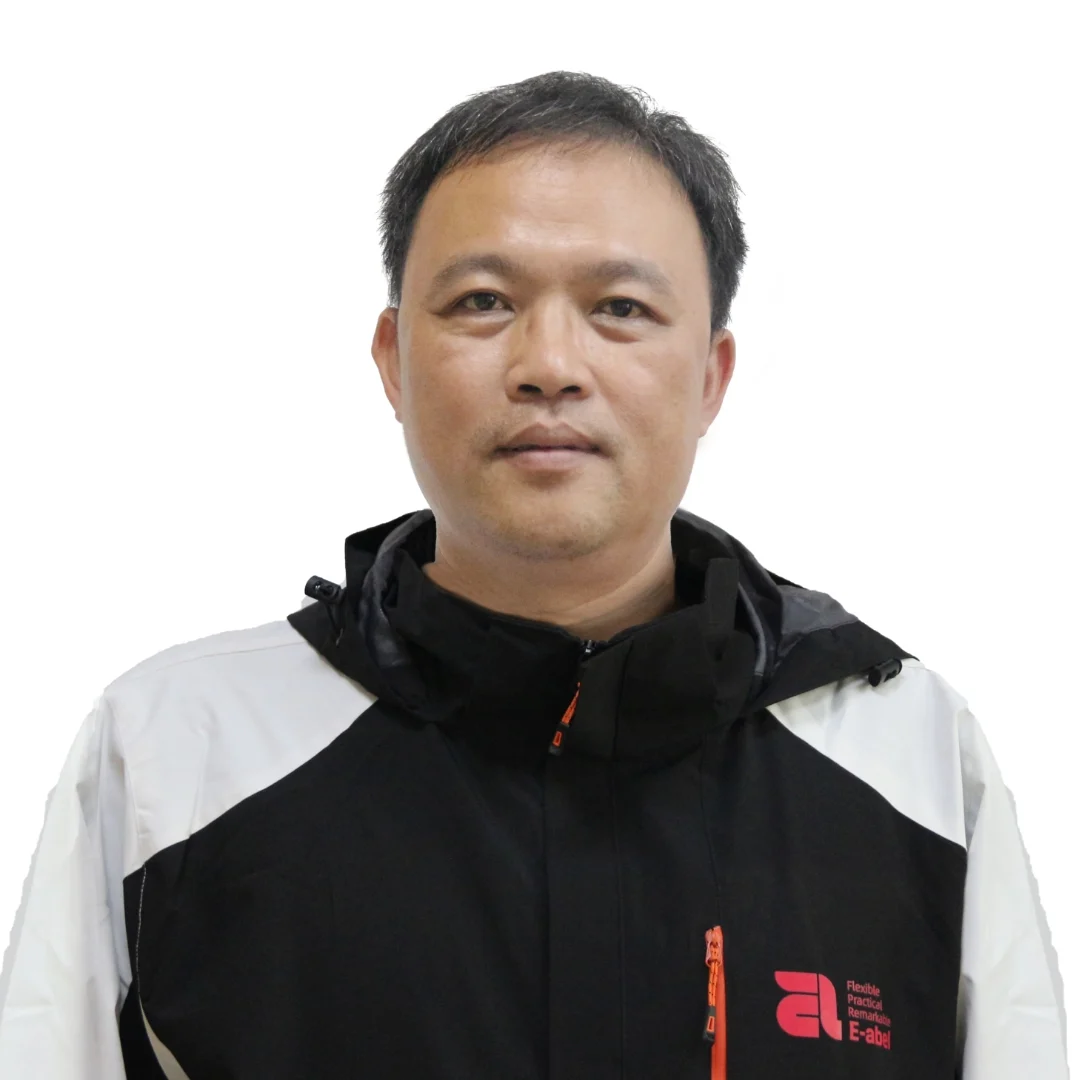 Feng Huapic, chef d'usine